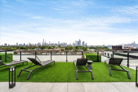 121 34th Street Union City NJ 07087-5902