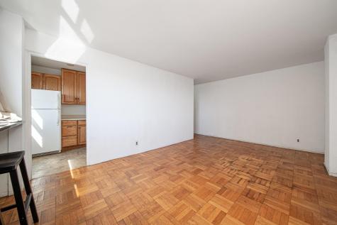 6515 Boulevard East West New York NJ 07093
