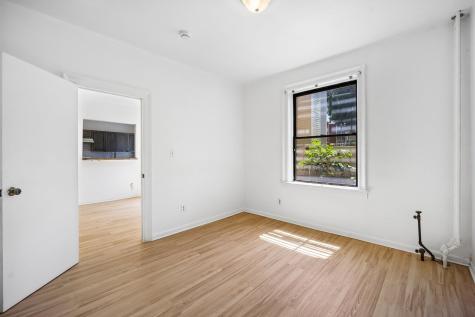 429 Fairmount Avenue Jersey City NJ 07306