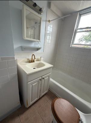 98 Andrew Street North Bayonne NJ 07002