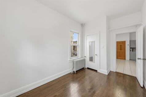 1307 10th Street North Bergen NJ 07047