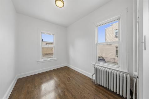 1307 10th Street North Bergen NJ 07047