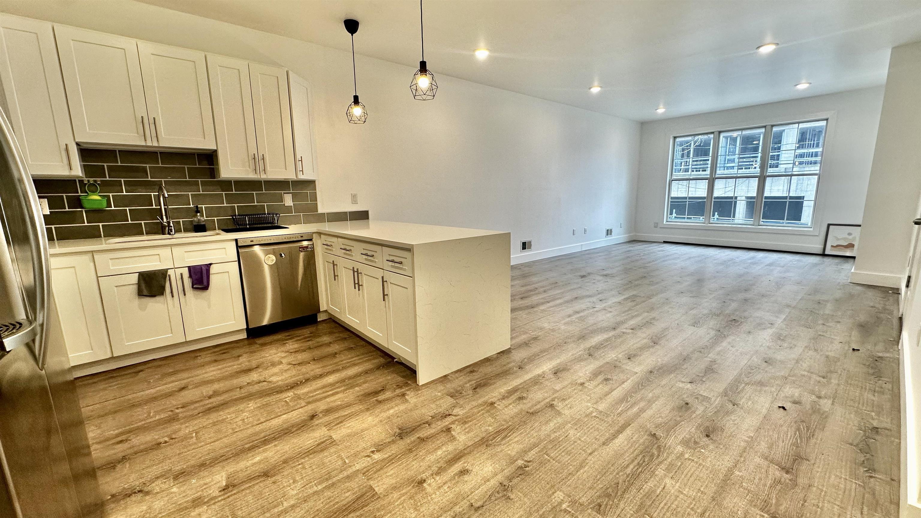 20 Fisk Street Jersey City NJ 07306