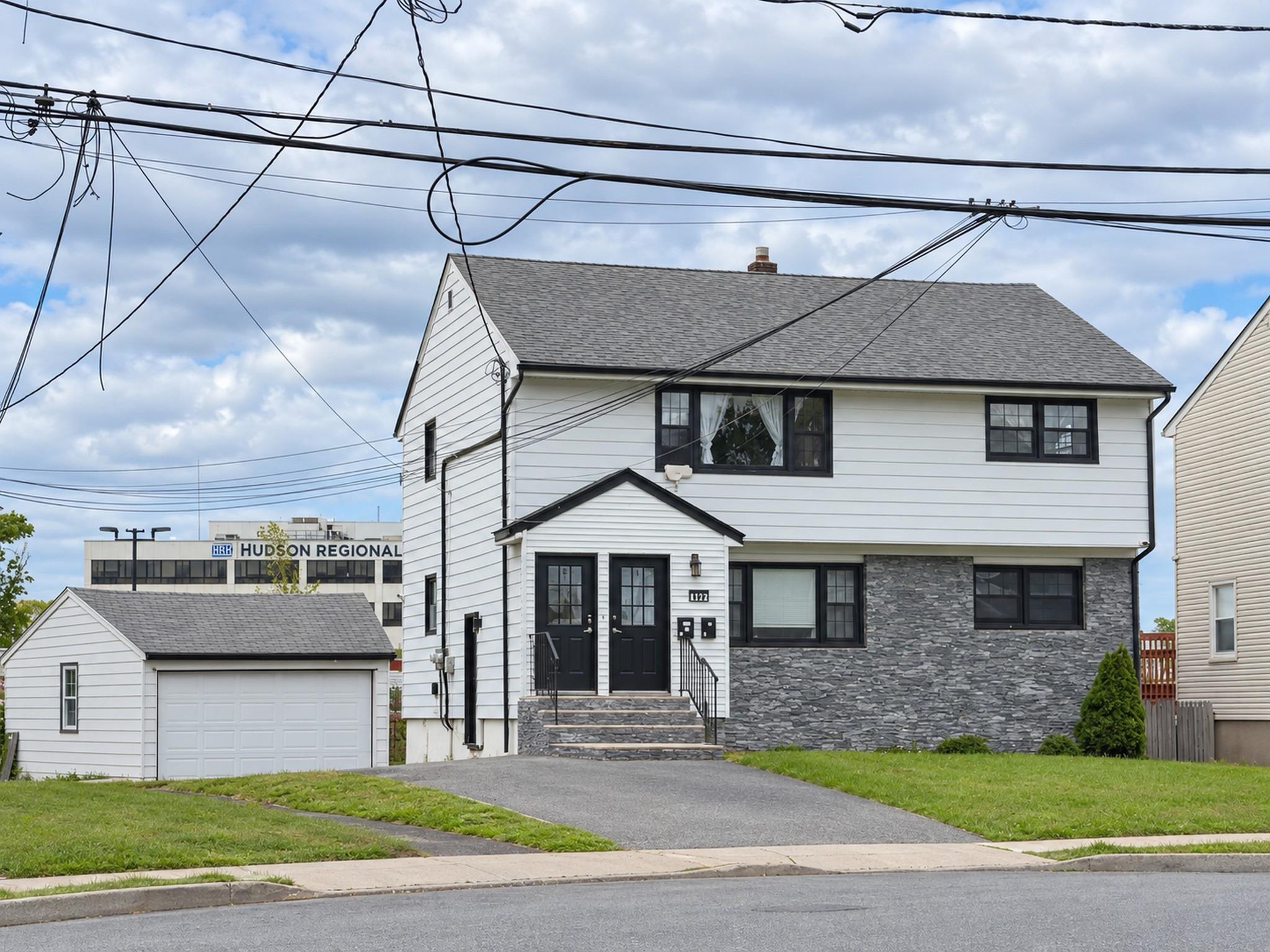 663 9th Street Secaucus NJ 07094