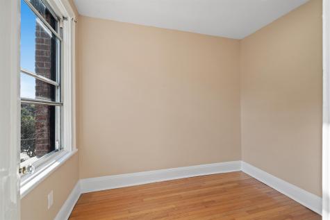 276 4th Street Jersey City NJ 07302