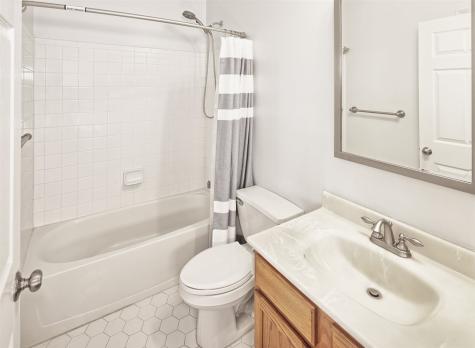 453 Albany Court West New York NJ 07093