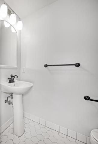 453 Albany Court West New York NJ 07093