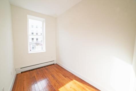 206 48th Street Union City NJ 07087
