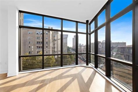 6025 Boulevard East West New York NJ 07093