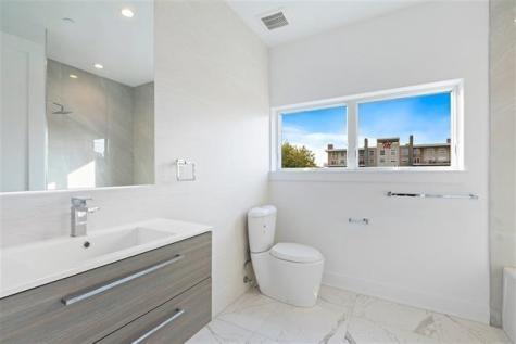 6025 Boulevard East West New York NJ 07093