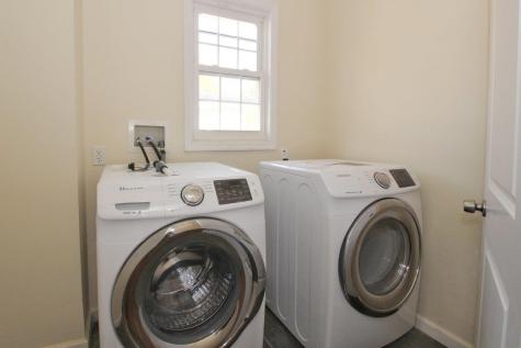 8516 5th Avenue North Bergen NJ 07047