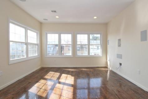 8516 5th Avenue North Bergen NJ 07047