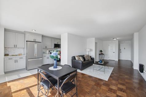 10 Huron Avenue Jersey City NJ 07306