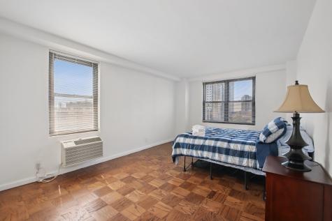 10 Huron Avenue Jersey City NJ 07306