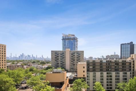 10 Huron Avenue Jersey City NJ 07306