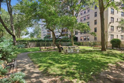 10 Huron Avenue Jersey City NJ 07306