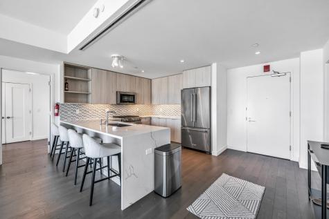 800 Avenue At Port Imperial Weehawken NJ 07086