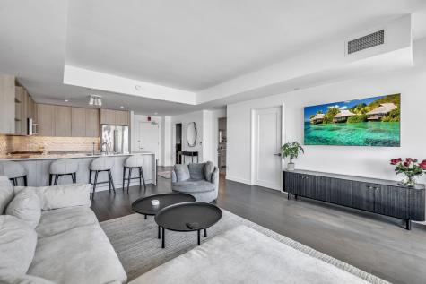 800 Avenue At Port Imperial Weehawken NJ 07086