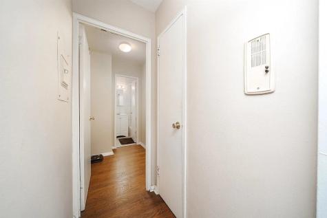 225 St Paul Avenue Jersey City NJ 07306