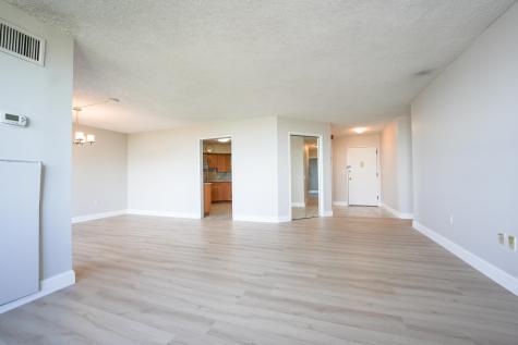 1021 Harmon Cove Tower Secaucus NJ 07094