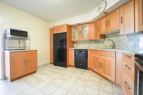 1021 Harmon Cove Tower Secaucus NJ 07094