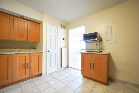1021 Harmon Cove Tower Secaucus NJ 07094