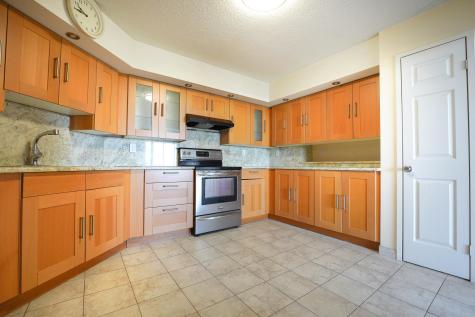 1021 Harmon Cove Tower Secaucus NJ 07094