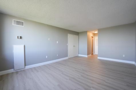 1021 Harmon Cove Tower Secaucus NJ 07094