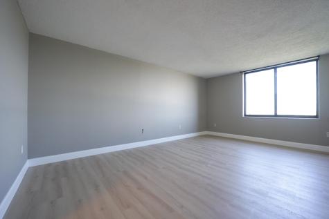 1021 Harmon Cove Tower Secaucus NJ 07094
