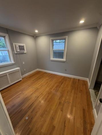 7517 1st Avenue North Bergen NJ 07047