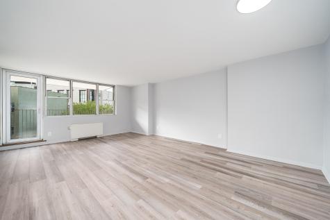 6040 Boulevard East West New York NJ 07093