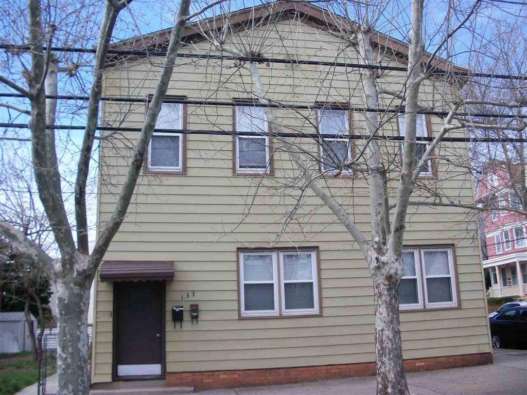 133 Avenue F Bayonne NJ 07002