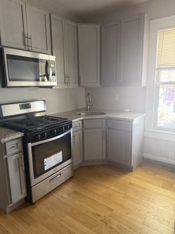 133 Avenue F Bayonne NJ 07002