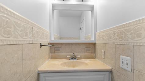 6509 Liberty Avenue North Bergen NJ 07047