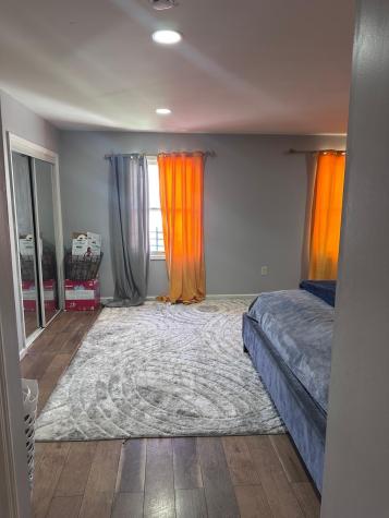 287 Old Bergen Road Jersey City NJ 07305-0000