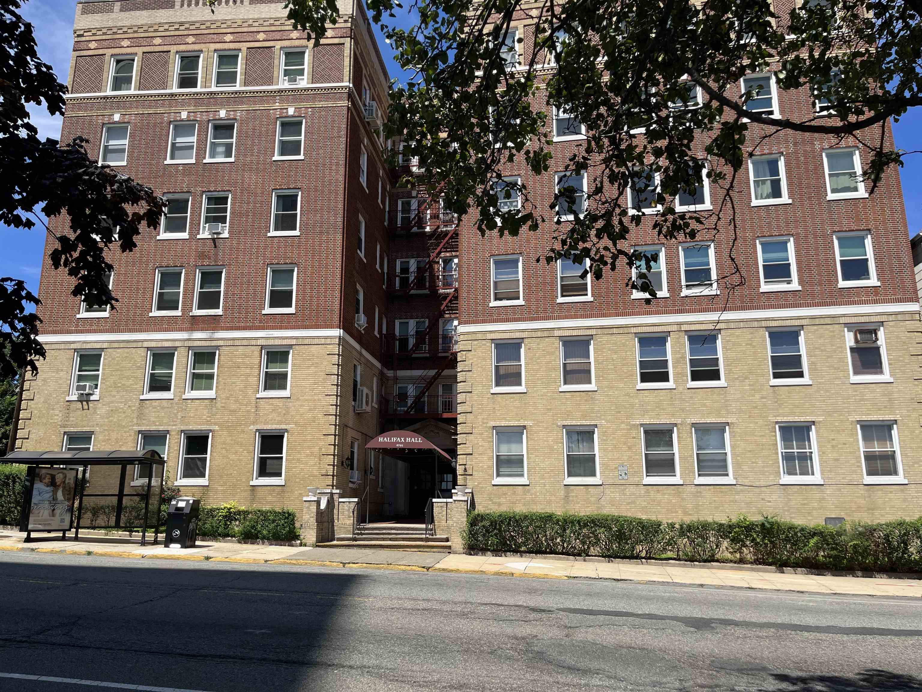 6701 Boulevard East West New York NJ 07093