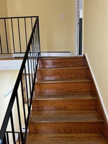 374 Cator Avenue Bayonne NJ 07002