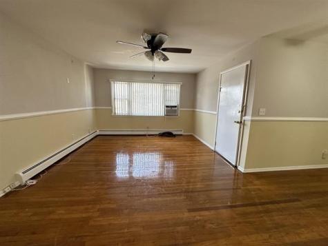 374 Cator Avenue Bayonne NJ 07002