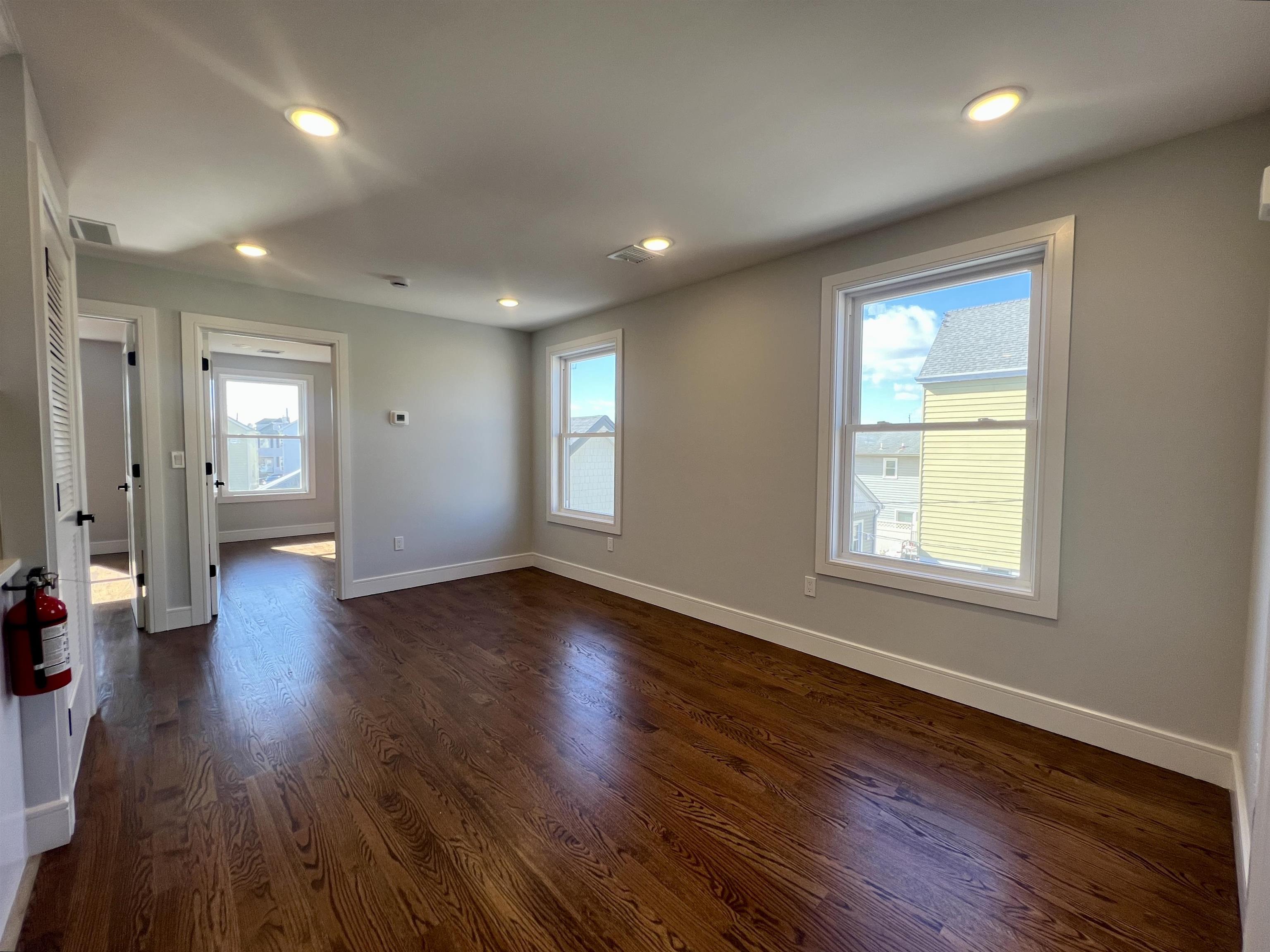 48 Tuttle Street Wallington NJ 07057