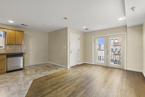 304 49th Street Union City NJ 07087