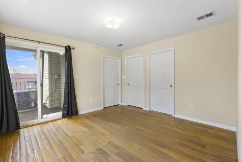 304 49th Street Union City NJ 07087