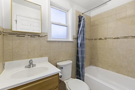 304 49th Street Union City NJ 07087