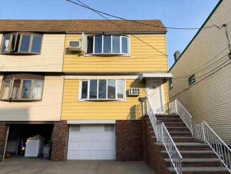 336 Avenue E Bayonne NJ 07002