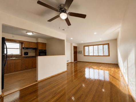 336 Avenue E Bayonne NJ 07002