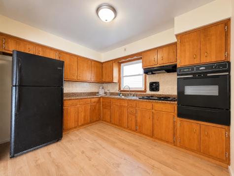 336 Avenue E Bayonne NJ 07002