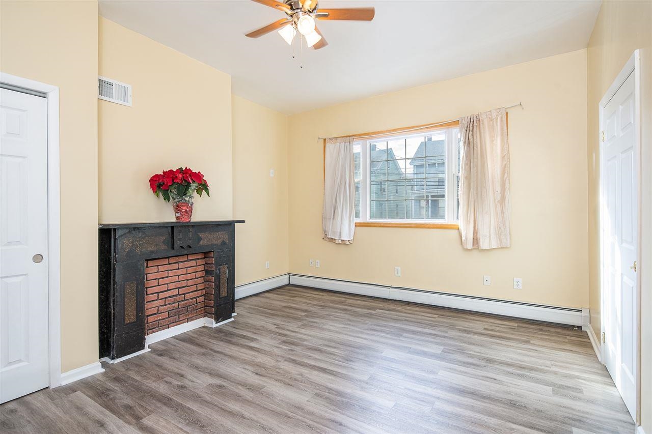 13 East 52nd Street Bayonne NJ 07002