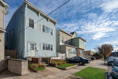 13 East 52nd Street Bayonne NJ 07002