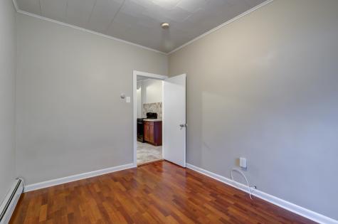 121 West 19th Street Bayonne NJ 07002