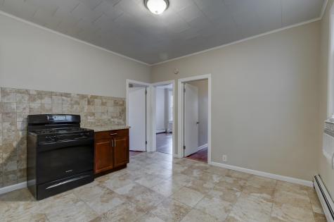 121 West 19th Street Bayonne NJ 07002