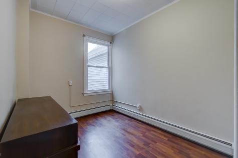 121 West 19th Street Bayonne NJ 07002